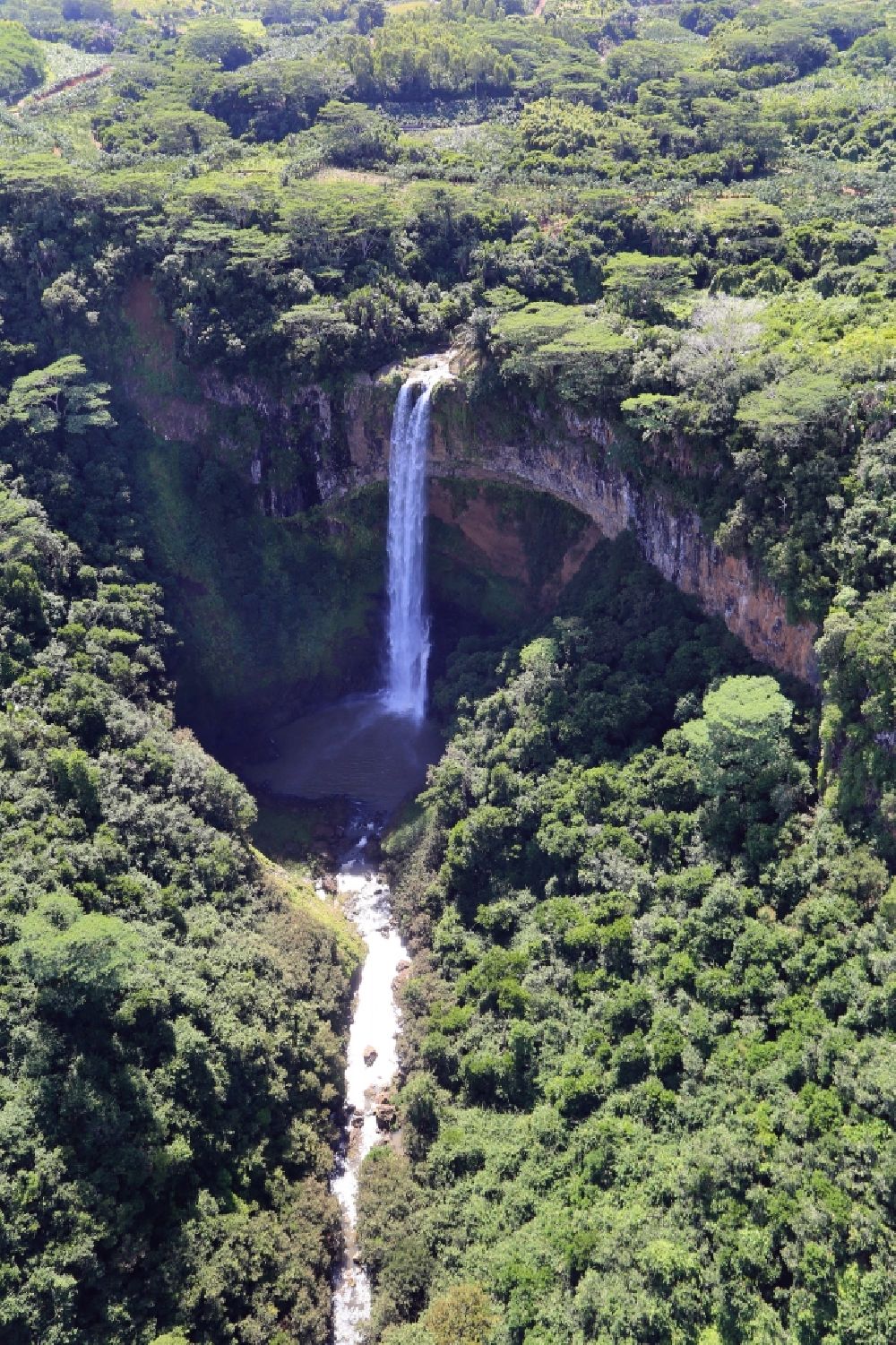 Aerial photograph Chamarel Waterfall - Tourist attraction, the falls at at Chamarel ( Cascade Chamarel ) on the island Mauritius in the Indian Ocean