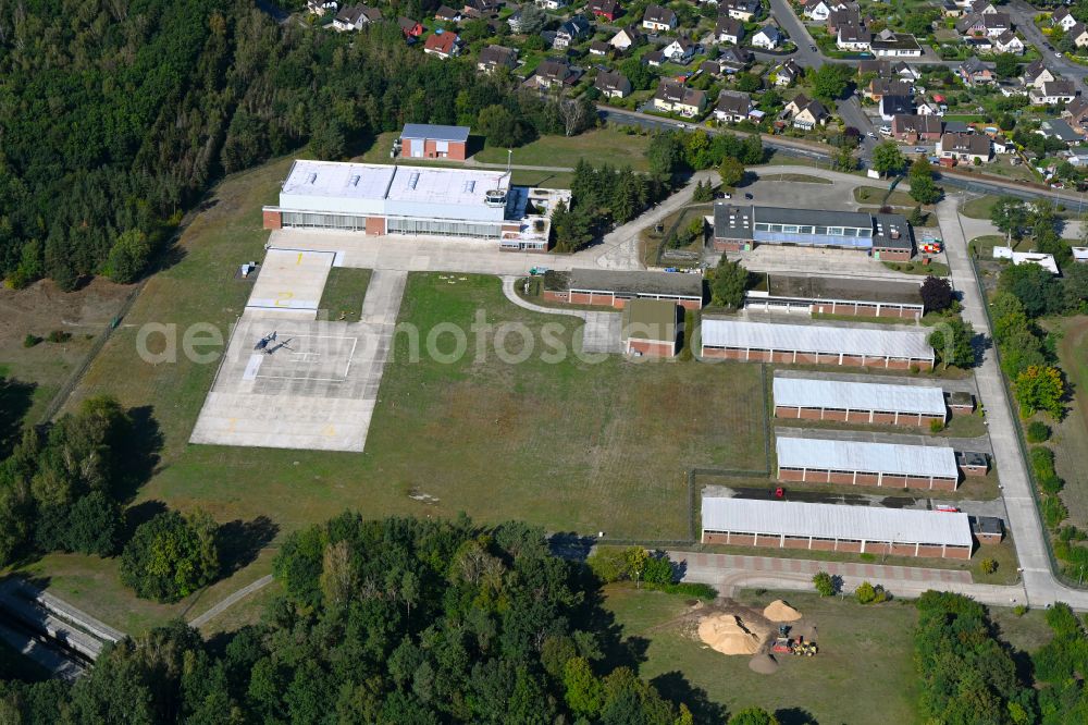 Gifhorn from the bird's eye view: Helicopter special landing site Federal Border Guard Gifhorn with accommodation of the Federal Police Air Squadron in Gifhorn in the state Lower Saxony, Germany