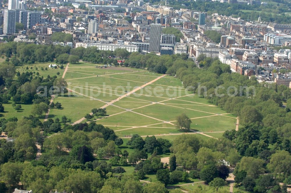 London from the bird's eye view: View of part of London's Hyde Park area of Hyde Park is a public park in central London. The city park is known together with the other Royal Parks, the green lung of the city and is considered one of the largest and most famous city parks