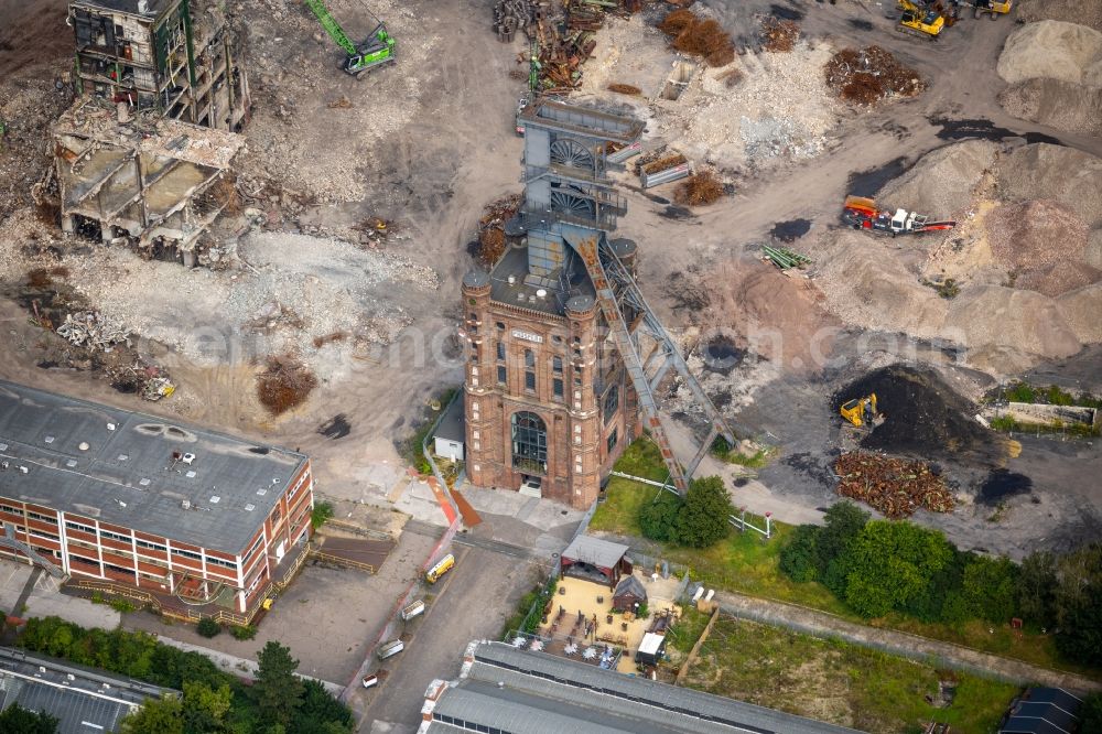 Aerial image Bottrop - Industrial monument Malakoffturm of the disused technical systems and production halls of the site Prosper II colliery in the district Welheimer Mark in Bottrop in the Ruhr area in the state North Rhine-Westphalia, Germany