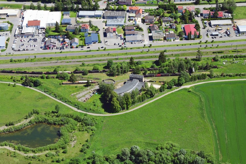 Aerial photograph Tuttlingen - Industrial monument and technical plants, halls and locomotives of the premises Deutsches Dampflok- and Modelleisenbahnmuseum ( German steam locomotive and model railway museum ) in Tuttlingen in the state Baden-Wuerttemberg, Germany