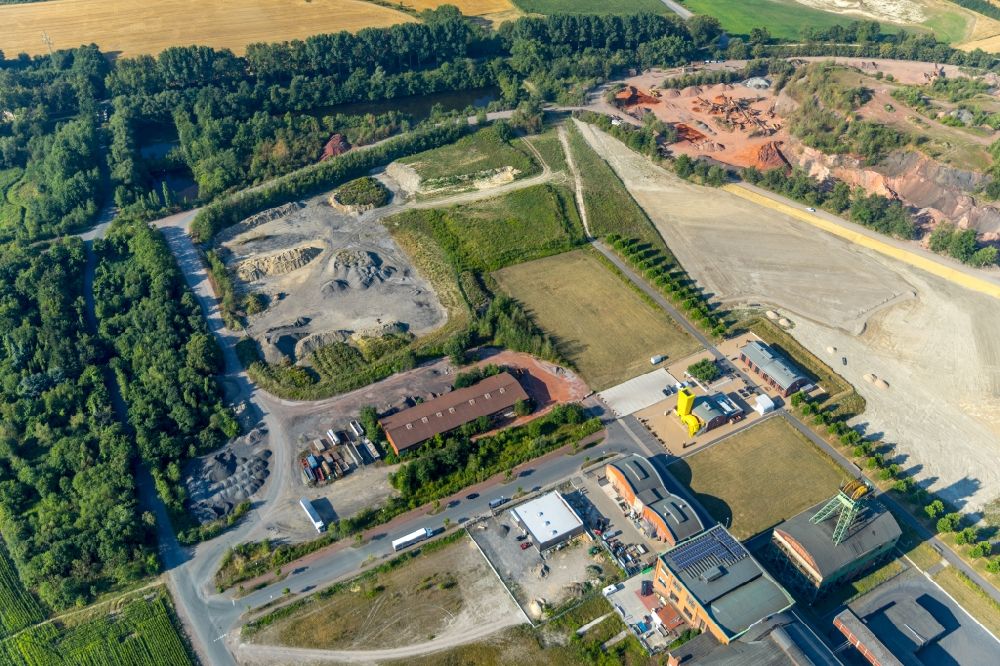 Aerial image Ahlen - Industrial monument of the technical plants and production halls of the premises of Zeche Westfalen in Ahlen in the state North Rhine-Westphalia, Germany