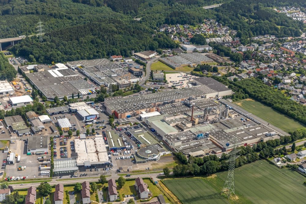 Aerial photograph Arnsberg - Industrial and commercial area along the Arnsberger Strasse in Arnsberg in the state North Rhine-Westphalia, Germany