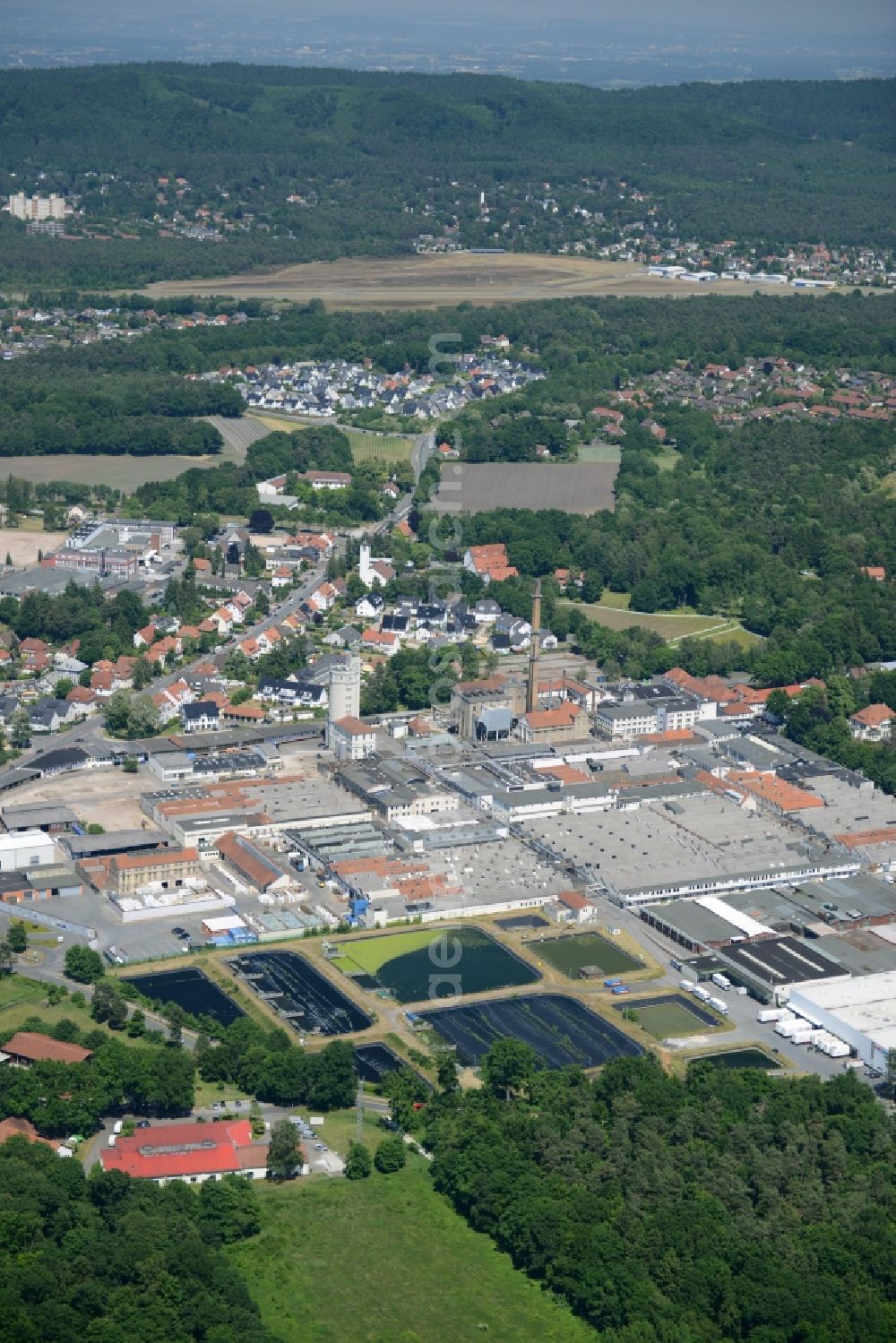 Bielefeld from above - Industrial and commercial area Oeko-Tech Park Windelsbleiche GmbH in Bielefeld in the state North Rhine-Westphalia, Germany