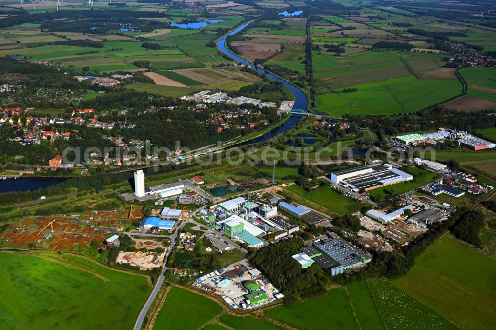 Aerial image Lauenburg/Elbe - Industrial and commercial area with the technical systems of the chemical plant of the Worlee-Chemie GmbH along the Industriestrasse - Soellerstrasse in Lauenburg/Elbe in the state Schleswig-Holstein, Germany
