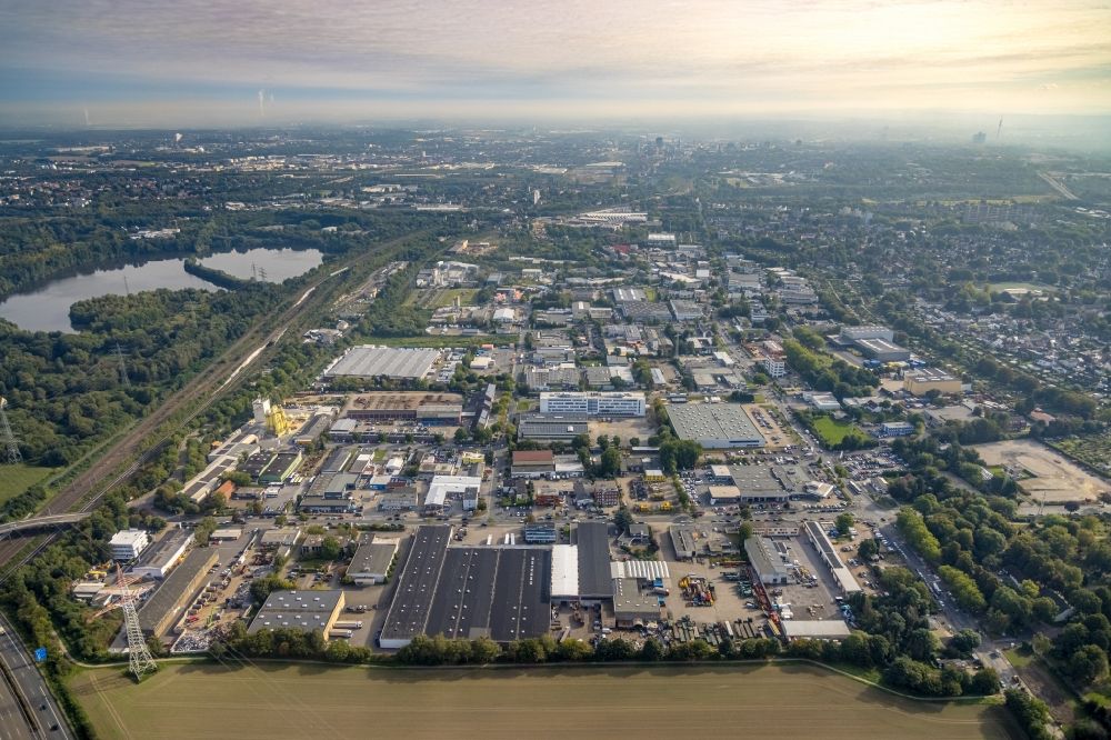Dortmund from the bird's eye view: Industrial and commercial area Dorstfeld entlang of Martener Hellweg on See Hallerey Reserve in Dortmund at Ruhrgebiet in the state North Rhine-Westphalia, Germany