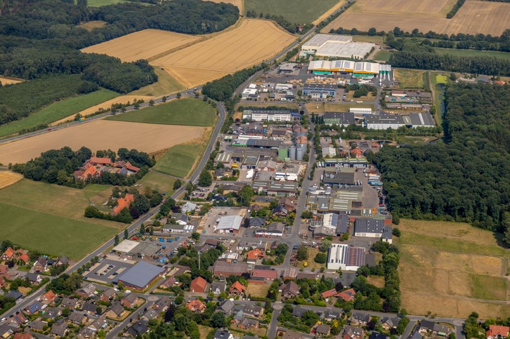 Aerial photograph Everswinkel - Industrial and commercial area along the Freckenhorster Strasse - Boschweg in Everswinkel in the state North Rhine-Westphalia, Germany