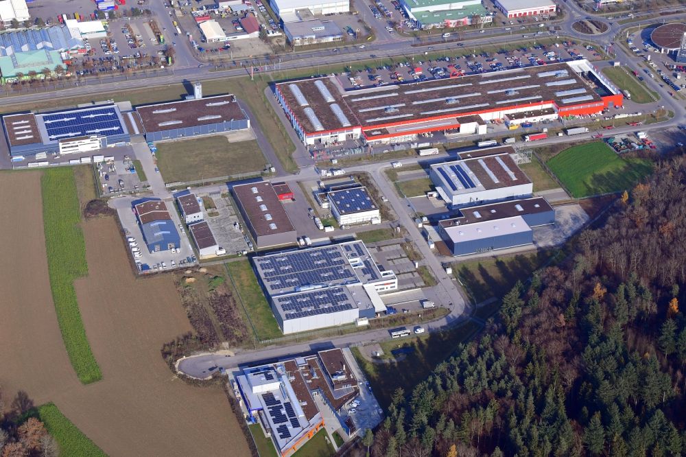 Aerial photograph Singen (Hohentwiel) - Industrial and commercial area on Georg-Fischer-Strasse in Singen (Hohentwiel) in the state Baden-Wuerttemberg, Germany