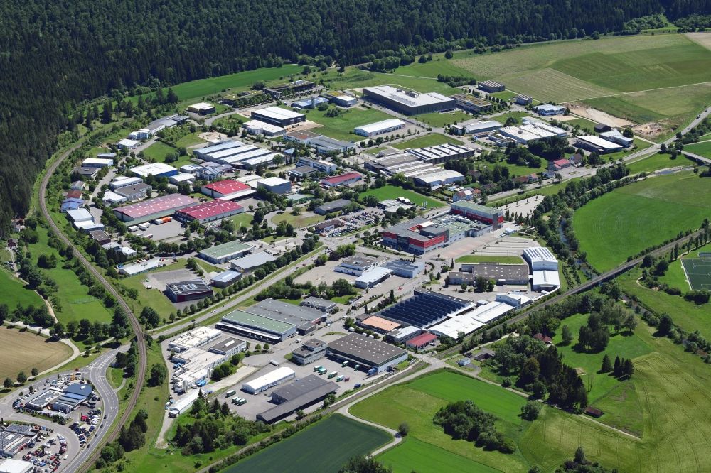 Aerial photograph Tuttlingen - Industrial and commercial area Gaensaecker in the district Moehringen Vorstadt in Tuttlingen in the state Baden-Wuerttemberg, Germany