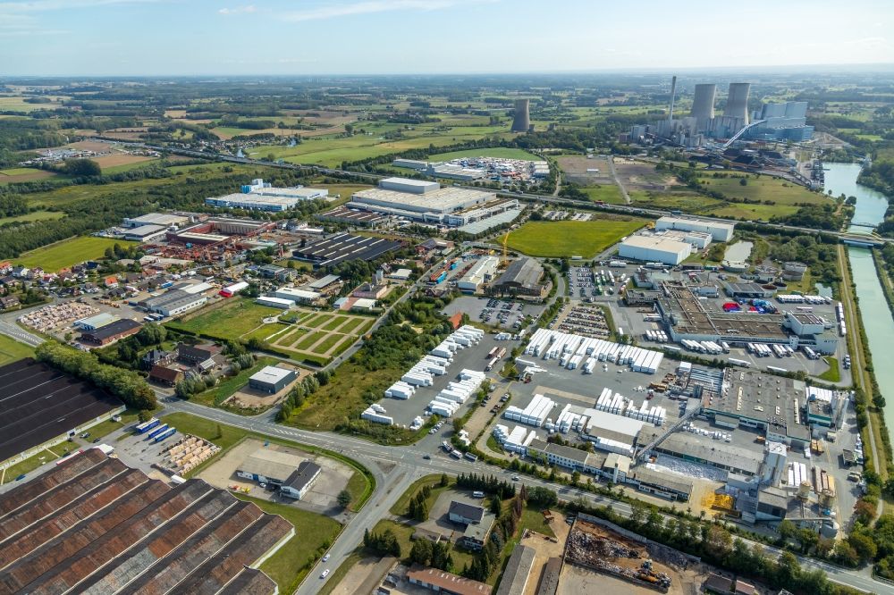 Aerial image Hamm - Industrial and commercial area along the Datteln-Hamm-Kanal in Hamm in the state North Rhine-Westphalia, Germany