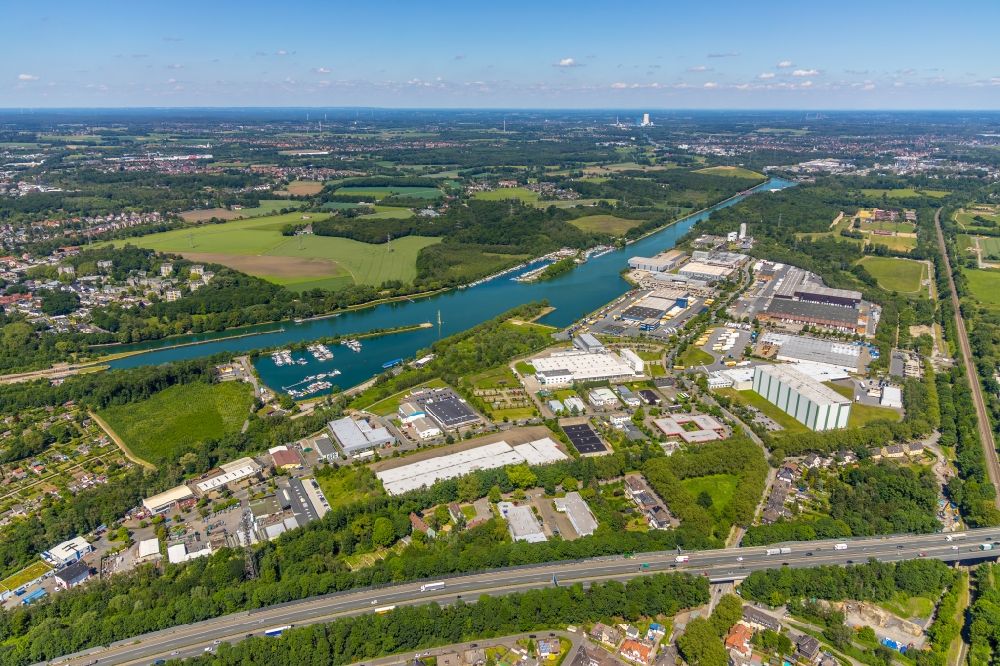 Herne from above - Industrial and commercial area along the Strasse Friedrich of Grosse in Herne in the state North Rhine-Westphalia, Germany