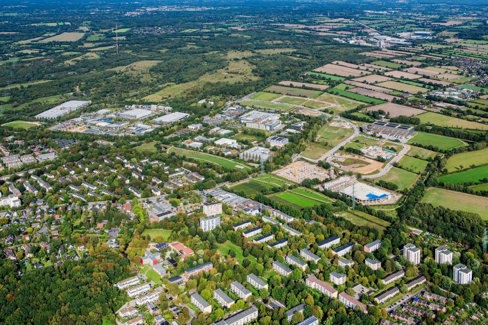 Aerial image Hamburg - Industrial and commercial area Hoeltingbaum in Hamburg Rahlstedt, Germany