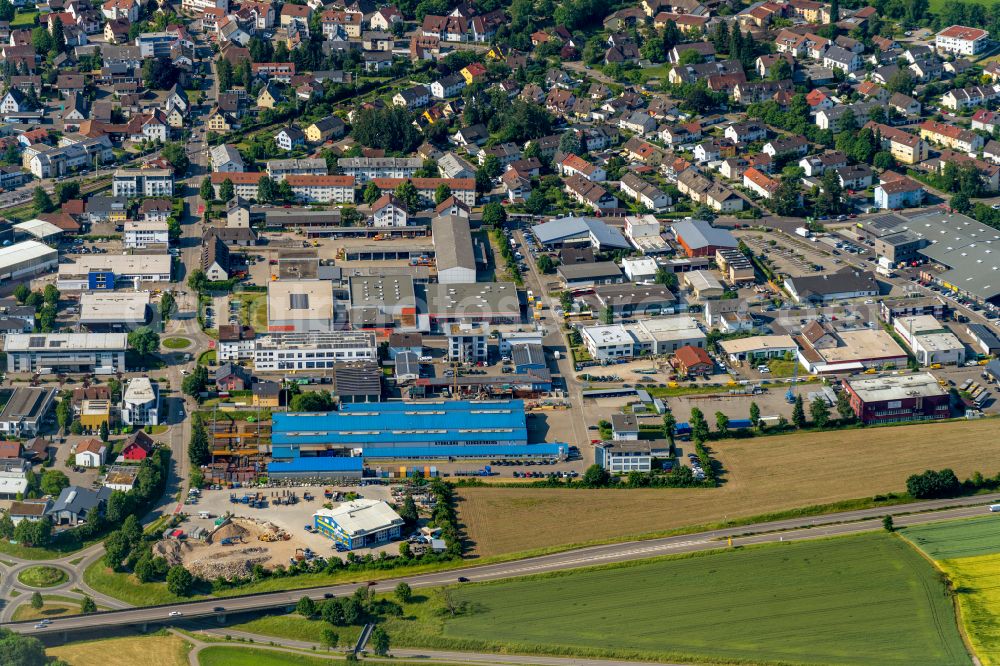 Aerial photograph Kirchzarten - Industrial and commercial area in Kirchzarten in the state Baden-Wuerttemberg, Germany