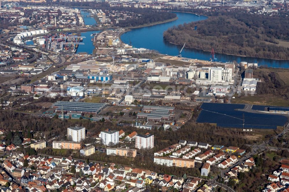 Ludwigshafen am Rhein from the bird's eye view: Industrial and commercial area in the district Rheingoenheim in Ludwigshafen am Rhein in the state Rhineland-Palatinate, Germany