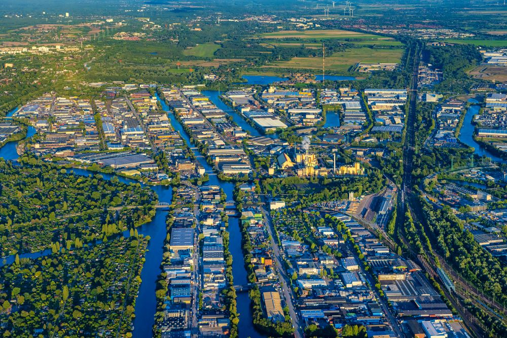 Aerial image Hamburg - Industrial and commercial area on Muehlenhagen in the district Rothenburgsort in Hamburg, Germany