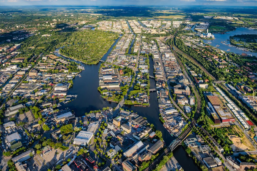 Aerial image Hamburg - Industrial and commercial area on Muehlenhagen in the district Rothenburgsort in Hamburg, Germany