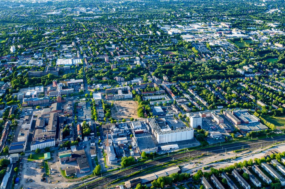 Hamburg from the bird's eye view: Industrial and commercial area on Neumarkt in the district Wandsbek in Hamburg, Germany