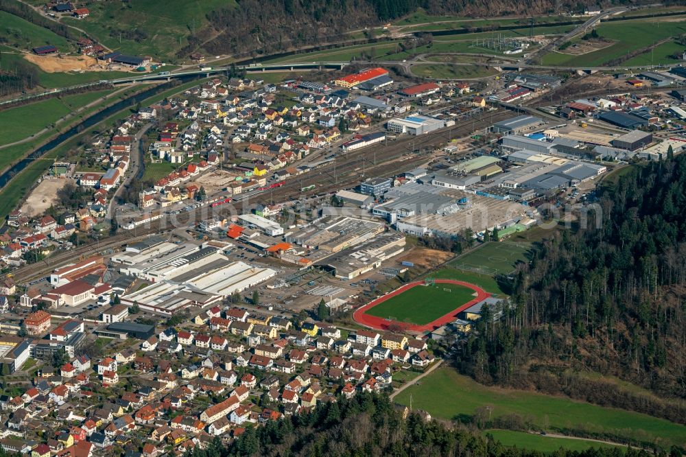 Aerial image Hausach - Industrial and commercial area and Ortsatsansicht von Hausach in Kinzigtal in Hausach in the state Baden-Wuerttemberg, Germany