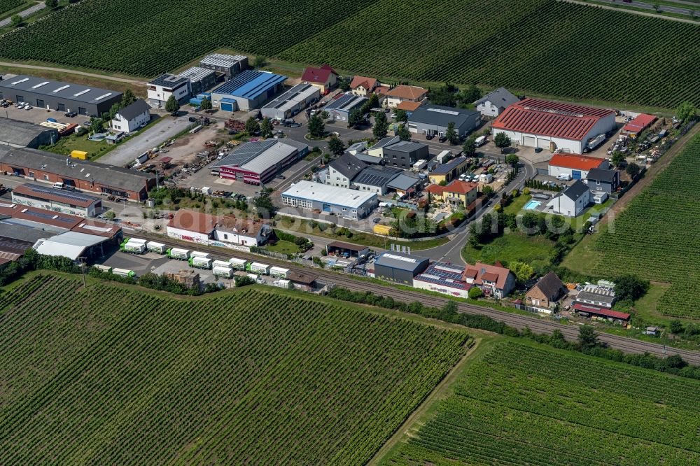 Kirrweiler (Pfalz) from above - Industrial and commercial area with Flaschengrosshandlung Wittmer GmbH & Co.KG in the district Bordmuehle in Kirrweiler (Pfalz) in the state Rhineland-Palatinate, Germany