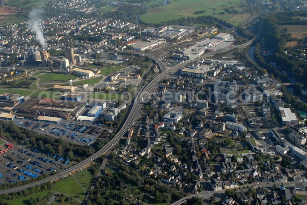 Wetzlar from the bird's eye view: Industrial and commercial area in the district Dalheim in Wetzlar in the state Hesse, Germany