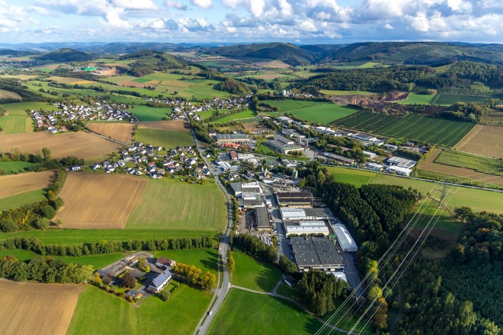 Aerial image Sundern (Sauerland) - Industrial and commercial area on Mescheder Strasse and Kreisstrasse 6 in the district Westenfeld in Sundern (Sauerland) in the state North Rhine-Westphalia, Germany
