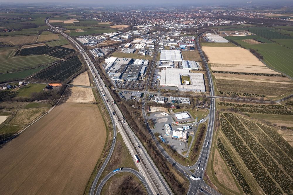 Aerial image Soest - industrial and commercial area on Overweg - Lange Wende in Soest in the state North Rhine-Westphalia, Germany