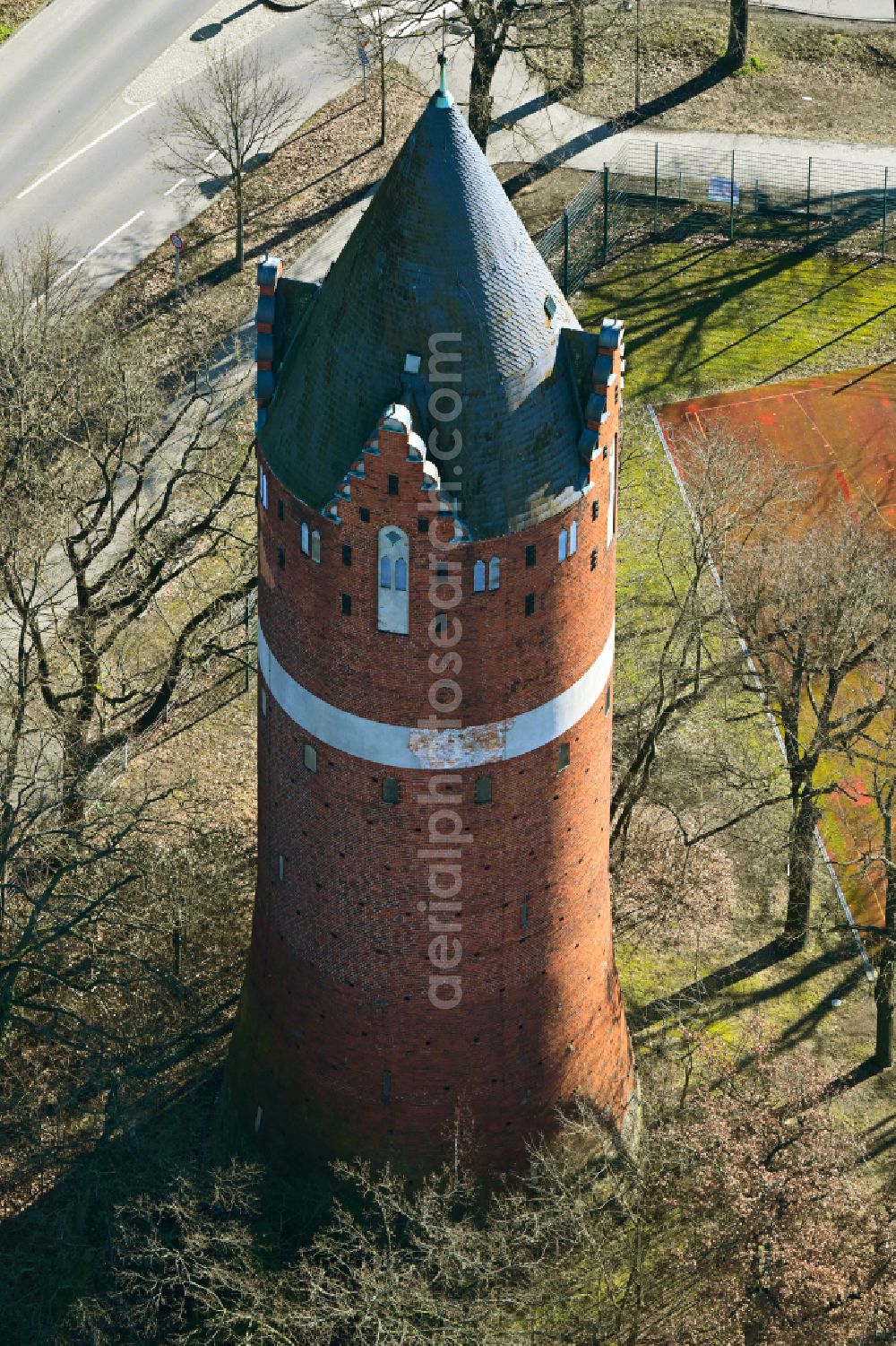 Aerial photograph Bernau - Building of industrial monument water tower on street Schoenower Chaussee in Bernau in the state Brandenburg, Germany