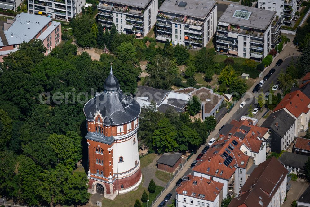 Braunschweig from the bird's eye view: Building of industrial monument water tower BS|ENERGY in Brunswick in the state Lower Saxony, Germany