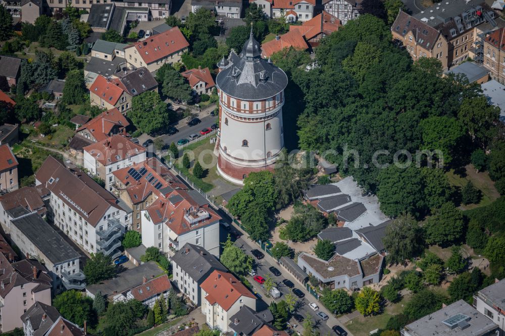 Braunschweig from the bird's eye view: Building of industrial monument water tower BS|ENERGY in Brunswick in the state Lower Saxony, Germany