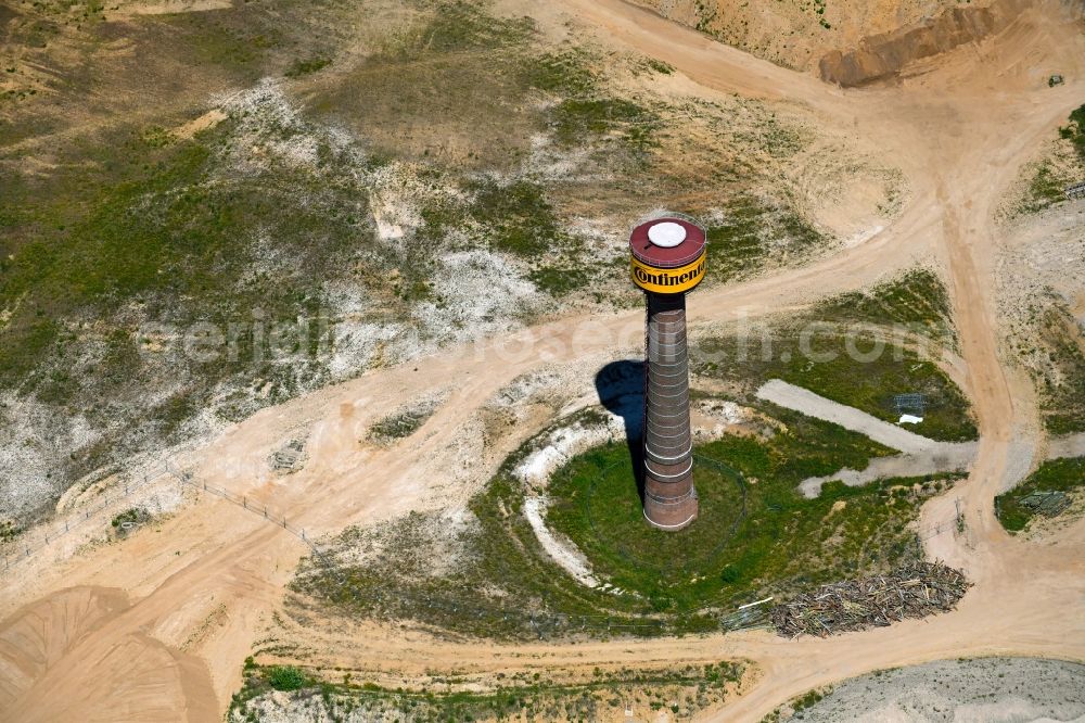 Hannover from the bird's eye view: Building of industrial monument water tower Conti Turm in the district Limmer in Hannover in the state Lower Saxony, Germany