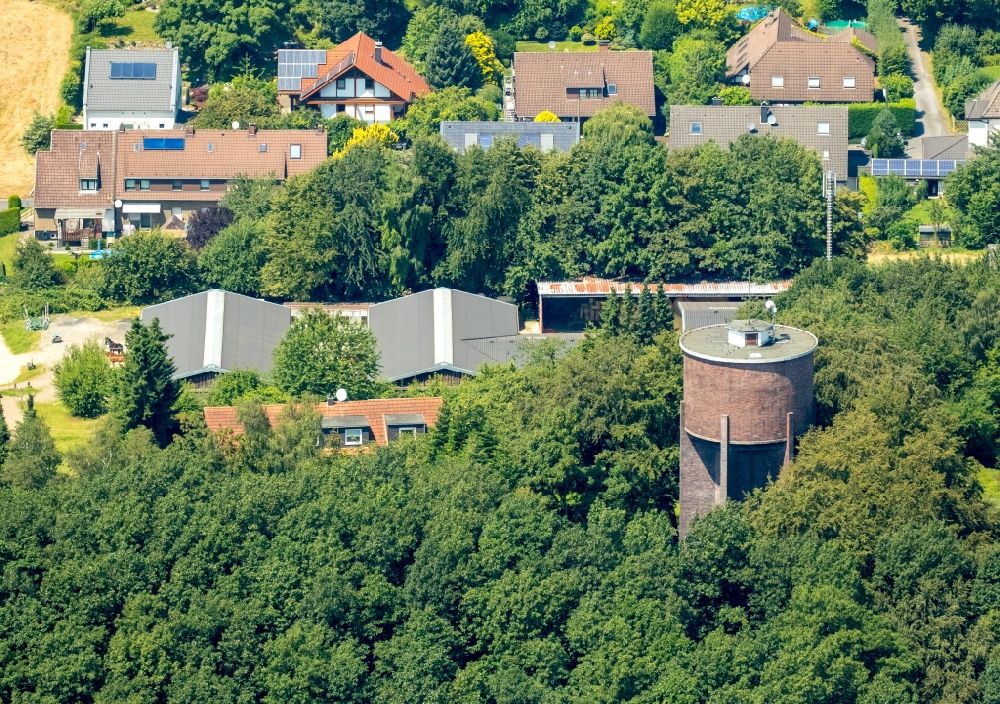 Aerial photograph Hattingen - Building of industrial monument water tower Kressenberg in Hattingen in the state North Rhine-Westphalia