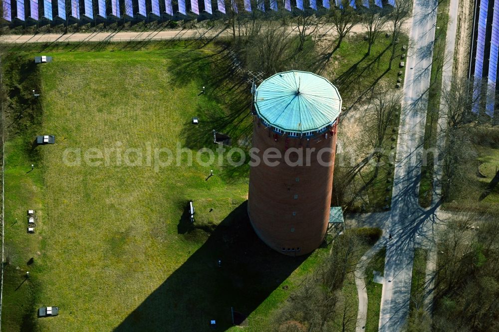 Aerial photograph Ludwigsburg - Building of industrial monument water tower on Roemerhuegelweg in Ludwigsburg in the state Baden-Wurttemberg, Germany