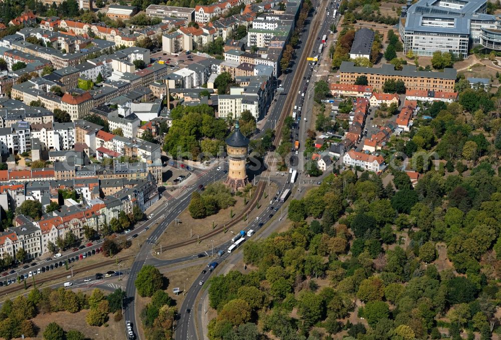 Aerial photograph Halle (Saale) - Building of industrial monument water tower Wasserturm Nord Am Wasserturm in the district Am Wasserturm - Thaerviertel in Halle (Saale) in the state Saxony-Anhalt, Germany