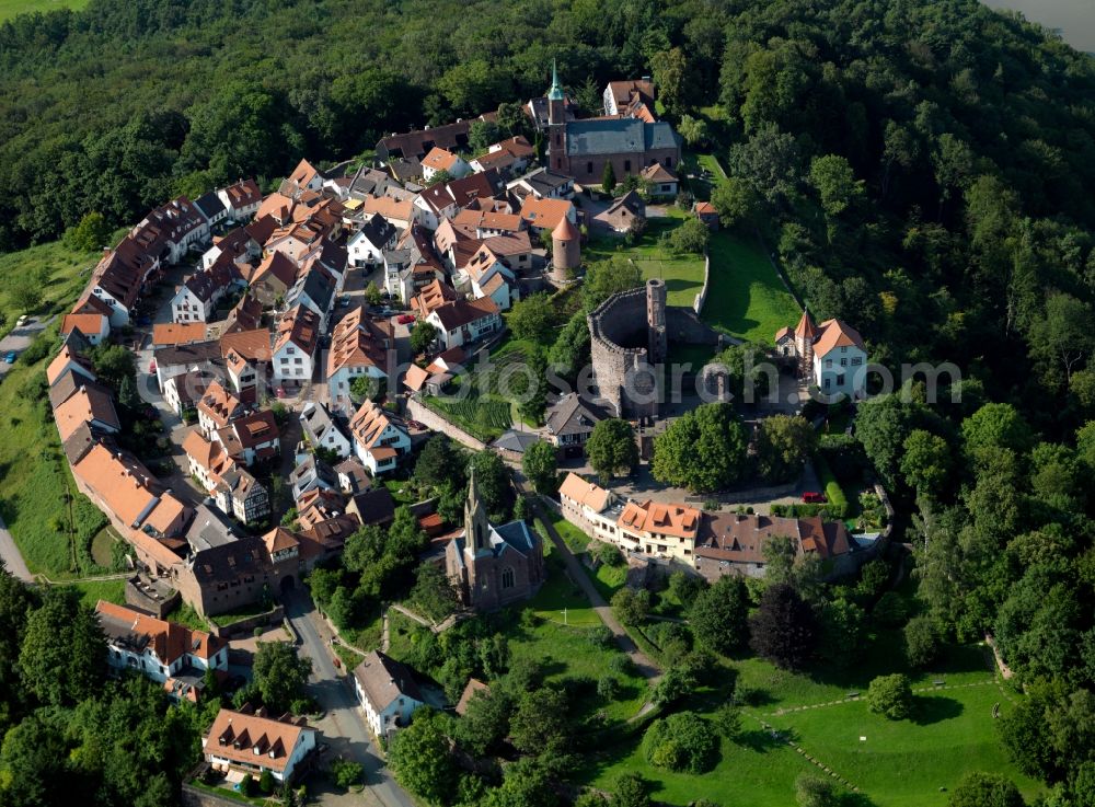 Aerial photograph Dilsberg - City center and the old town - center of Dilsberg in the state of Baden-Württemberg