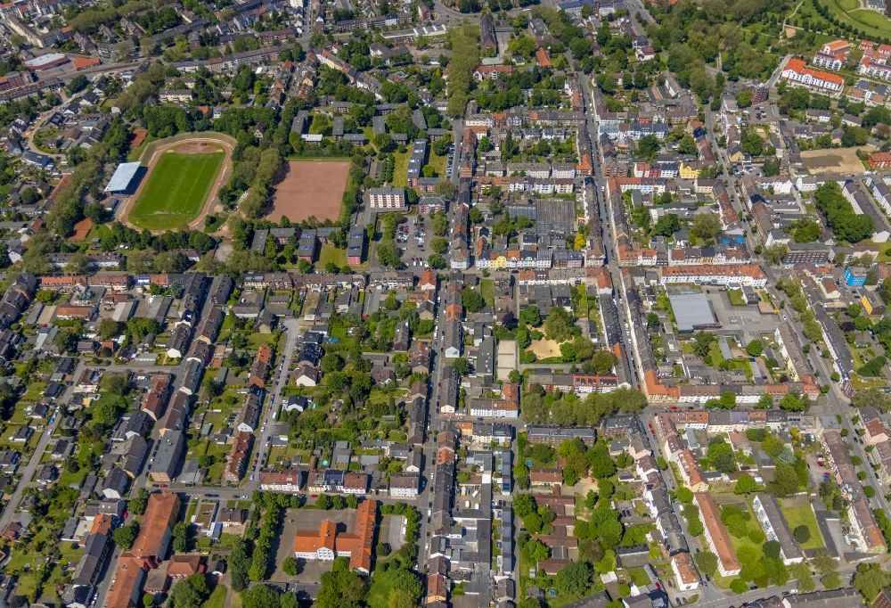 Aerial photograph Gelsenkirchen - Cityscape of the district in the district Horst in Gelsenkirchen at Ruhrgebiet in the state North Rhine-Westphalia, Germany