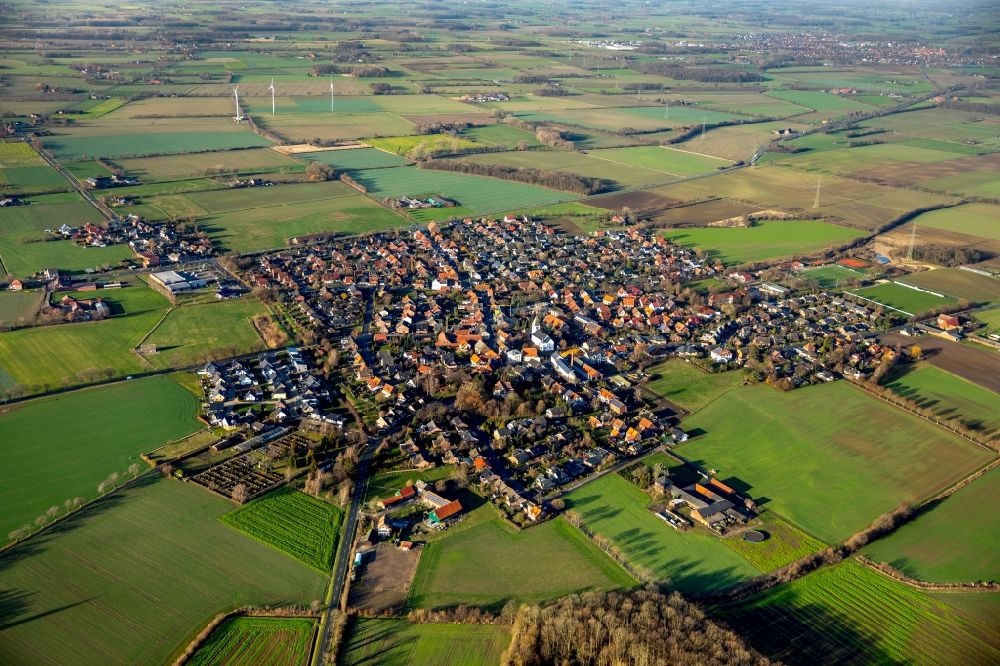 Aerial photograph Drensteinfurt - City view from the downtown area with the outskirts with adjacent agricultural fields in Drensteinfurt in the state North Rhine-Westphalia, Germany