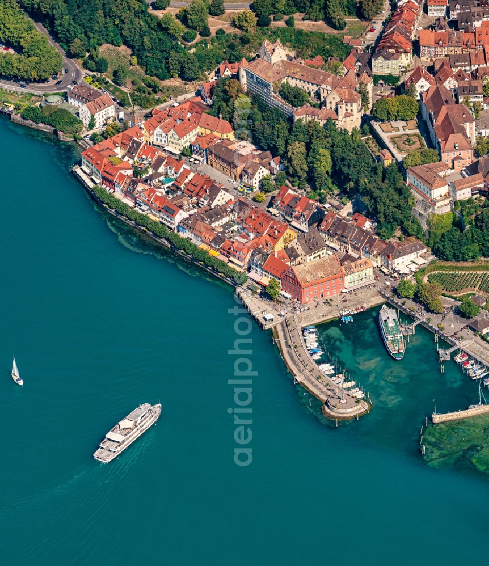 Aerial image Meersburg - City view of the downtown area on the shore areas with Bodenseeschiffahrt in Meersburg in the state Baden-Wuerttemberg, Germany