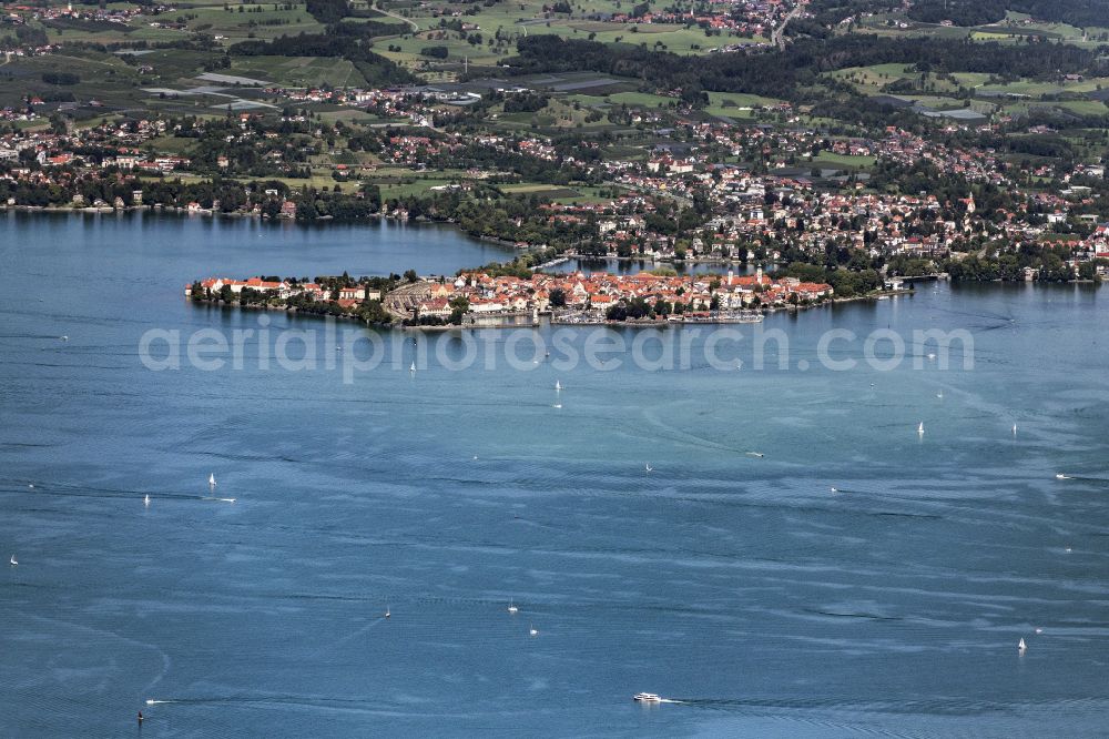 Lindau (Bodensee) from the bird's eye view: City view of the downtown area on the shore areas the island in Lindau (Bodensee) at Bodensee in the state Bavaria, Germany