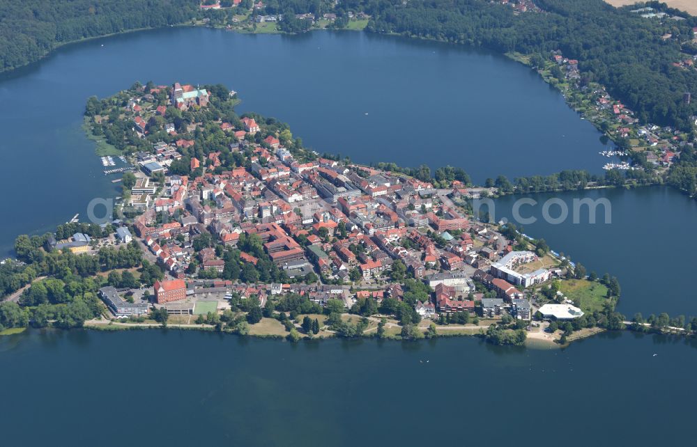 Ratzeburg from above - City view of the downtown area on the shore areas Kuechensee - Domsee on street Herrenstrasse in Ratzeburg in the state Schleswig-Holstein, Germany
