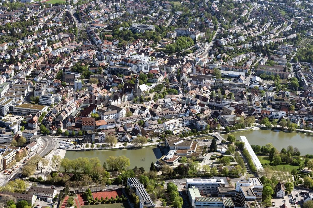 Aerial photograph Böblingen - City view of the downtown area on the shore areas Oberen and Unteren See in Stadtgarten in Boeblingen in the state Baden-Wuerttemberg, Germany