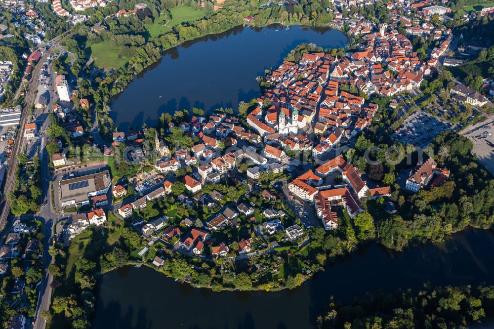 Aerial image Bad Waldsee - City view of the downtown area on the shore areas of Stadtsee in Bad Waldsee in the state Baden-Wuerttemberg, Germany