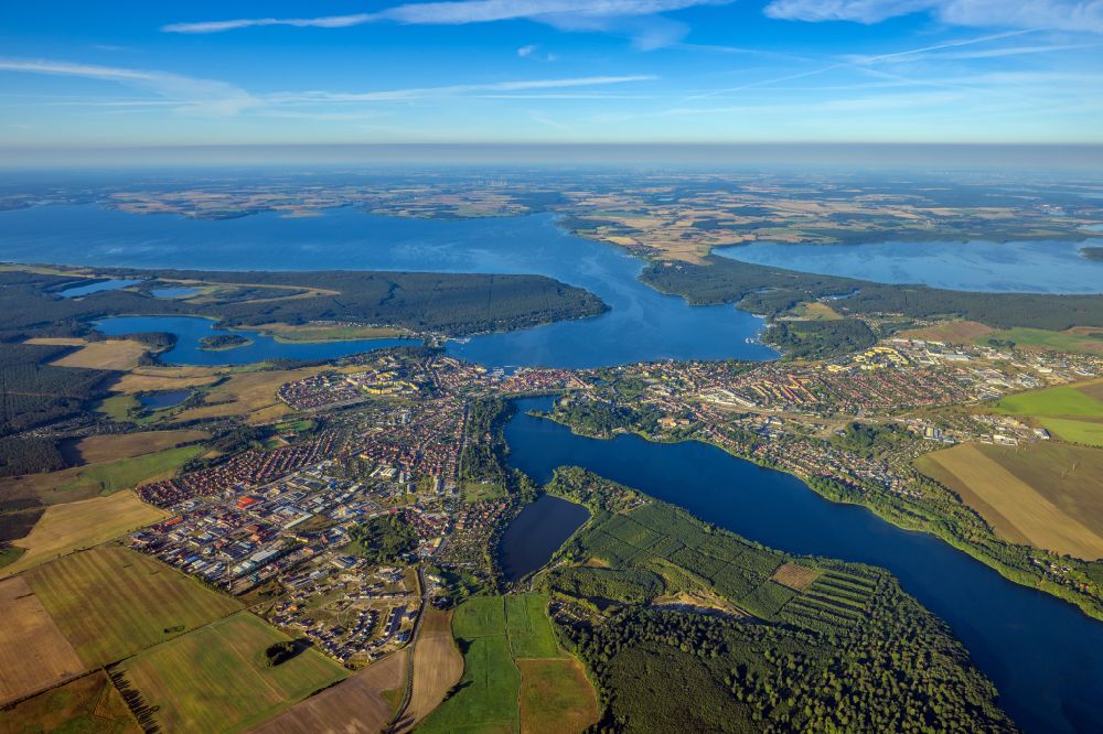 Aerial image Waren (Müritz) - City view of the downtown area on the shore areas in Waren (Mueritz) in the state Mecklenburg - Western Pomerania, Germany