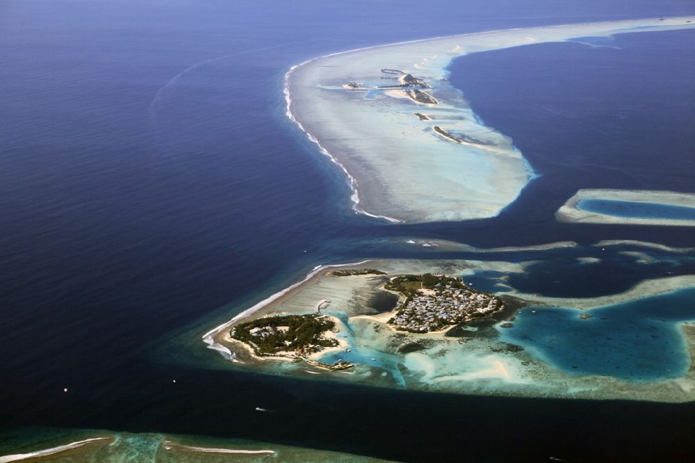 Aerial photograph Dharanboodhoo - Archipelagos in coastal areas of the Indian Ocean in Dhahran Boodhoo in Central Province, Maldives