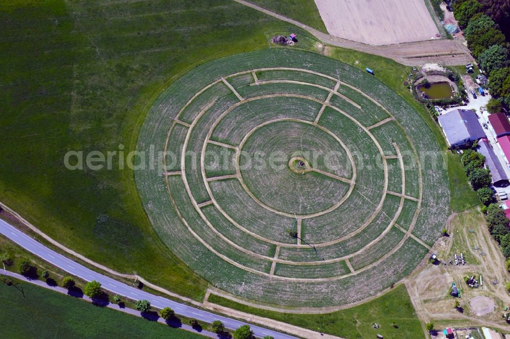 Aerial image Obernhain - Maze - Labyrinth with the outline of Kellers Labyrinth in a field in Obernhain in the state Hesse, Germany