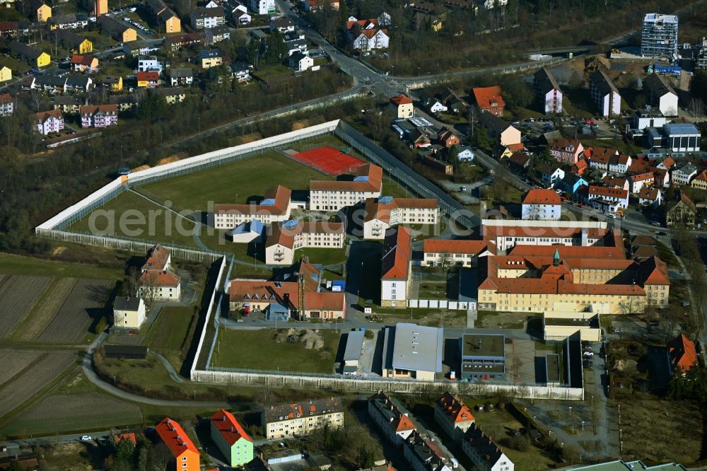 Bayreuth from above - Prison grounds and high security fence Prison Justizvollzugsanstalt St. Georgen-Bayreuth on Markgrafenallee in Bayreuth in the state Bavaria, Germany