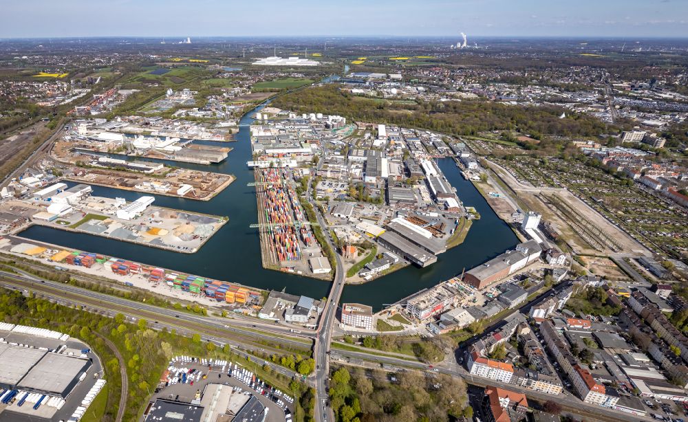Dortmund from above - Quays and boat moorings at the port of the inland port in Dortmund at Ruhrgebiet in the state North Rhine-Westphalia, Germany