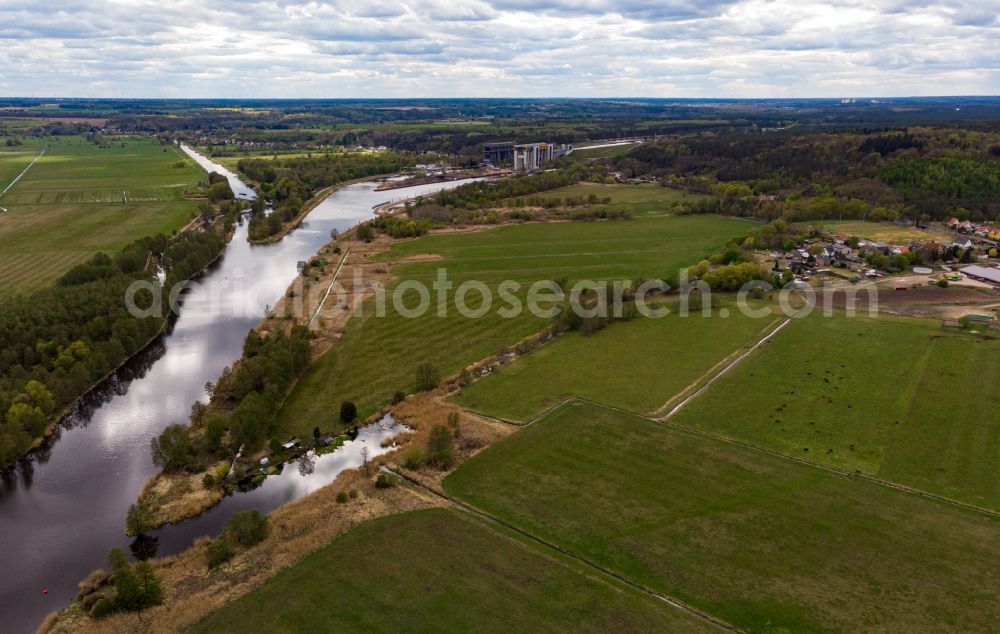 Aerial photograph Liepe - Canal course and shore areas of the connecting canal Oder- Havel- Kanal in Liepe in the state Brandenburg, Germany