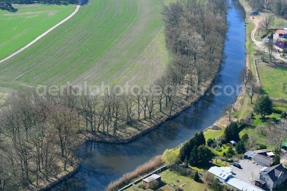 Eldena from above - Canal course and shore areas of the connecting canal MEW Mueritz-Elde-Wasserstrasse in Eldena in the state Mecklenburg - Western Pomerania, Germany
