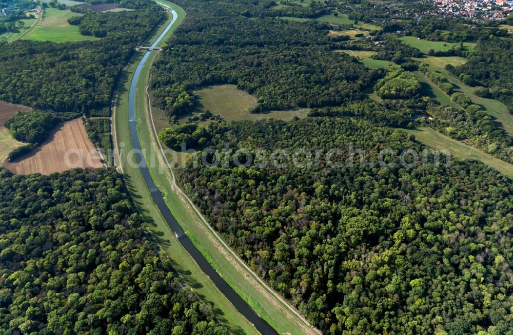 Dölzig from above - Canal course and shore areas of the connecting canal Neue Luppe in Doelzig in the state Saxony, Germany
