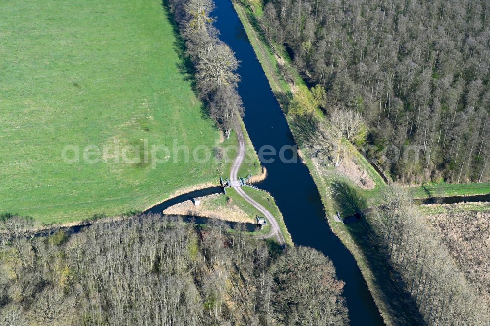 Banzkow from above - Canal course and shore areas of the connecting canal Stoerkanal on street Am Muehlengraben in Banzkow in the state Mecklenburg - Western Pomerania, Germany